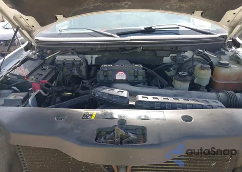 2004 Ford F-150 Xlt z USA, uszkodzony, nr VIN 1FTPX02564KD89837